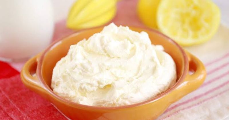 Cách làm kem cheese mặn từ bột phô mai