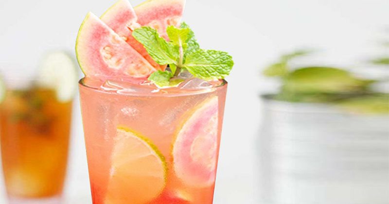 làm trà ổi hồng thanh mát